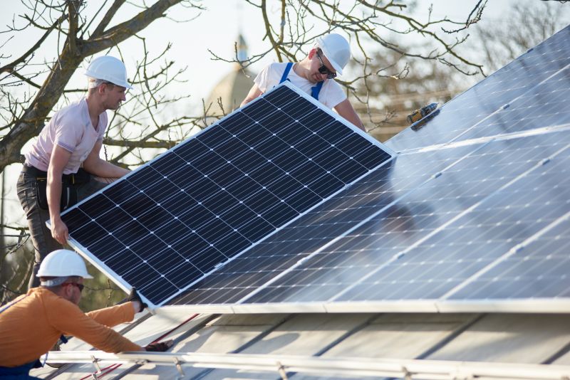 Solar Panel Maintenance & Repairs